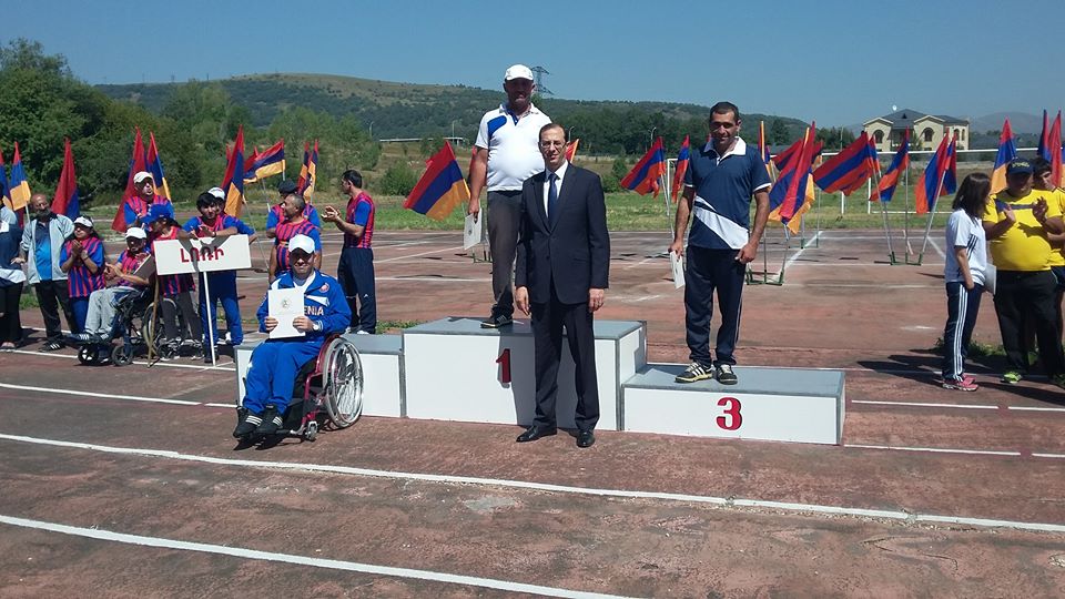 14100383_1065334373552047_2154608613137777289_n