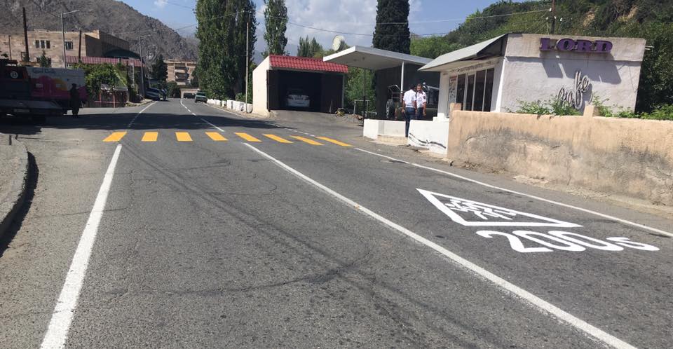 40520205_1853398861442847_4117013026966601728_n