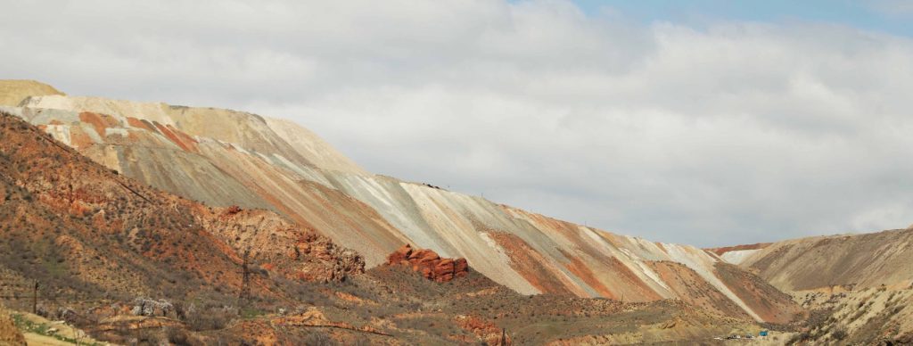 Կարճևանի «պայթյունավտանգ» տները